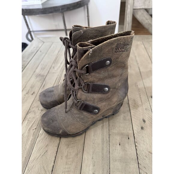 Sorel Joan Of Arctic Lace Up Wedge Mid Calf Boots Booties Green Suede Size 6.5 - Picture 1 of 6